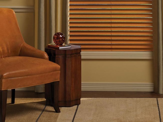 Custom wood blinds: Parkland™ by Hunter Douglas
